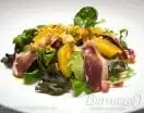 Ensalada de jamón de pato, naranja y granada