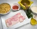 Pasta casarecce con beicon y parmesano