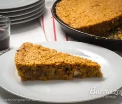 Empanada de pulpo hecha con harina de maiz, de Burruezo congelados.