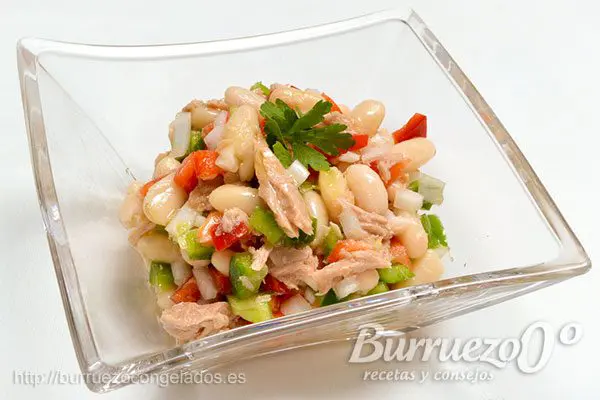 Ensalada de alubias con atún y pimientos, de Burruezo congelados