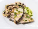 Emperador en salsa marinera, con salsa verde o a la plancha con ajo y perejil
