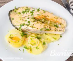 rodajas de salmón al horno con patatas