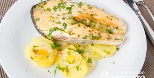 rodajas de salmón al horno con patatas